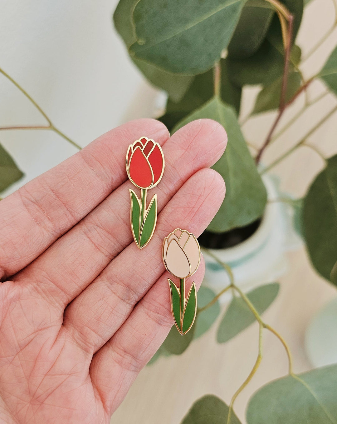 Tulip Pin • Red