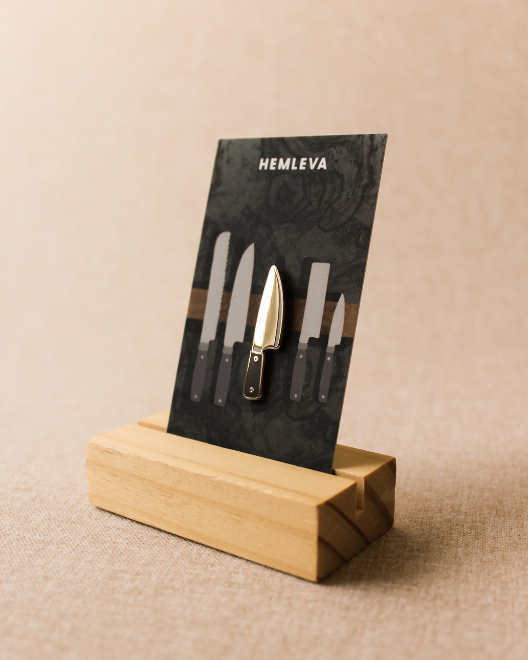 Knife Pin Set