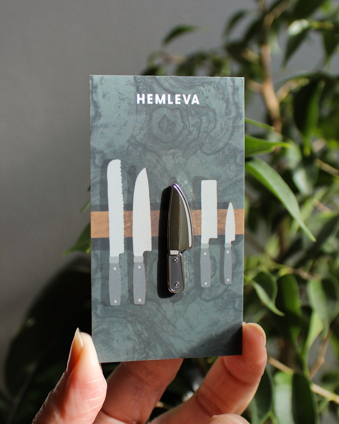 Knife Pin