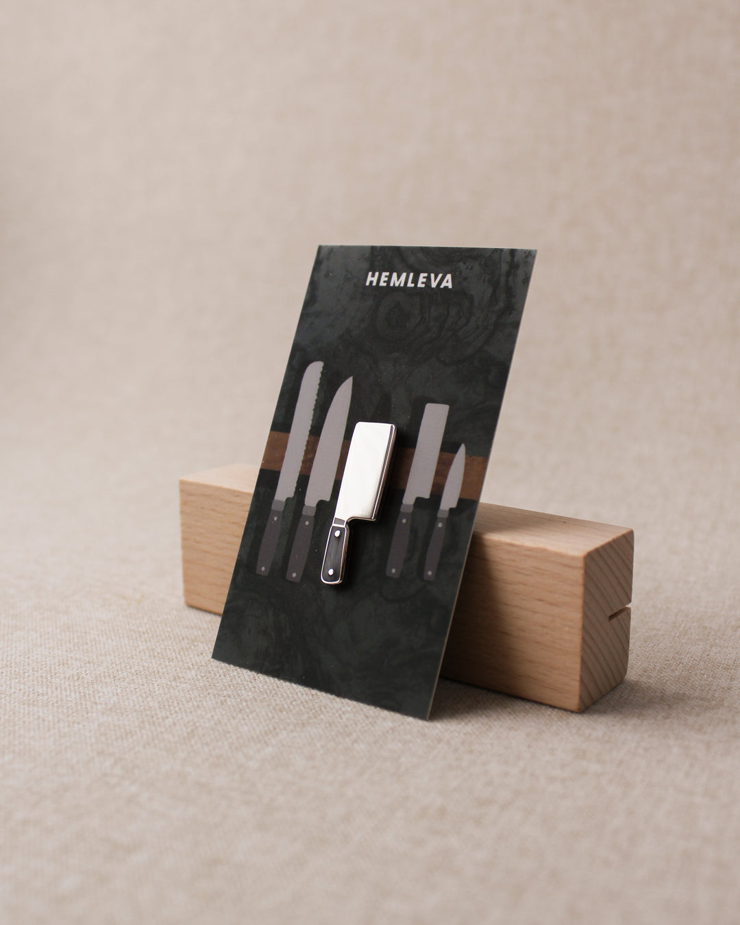 Knife Pin Set