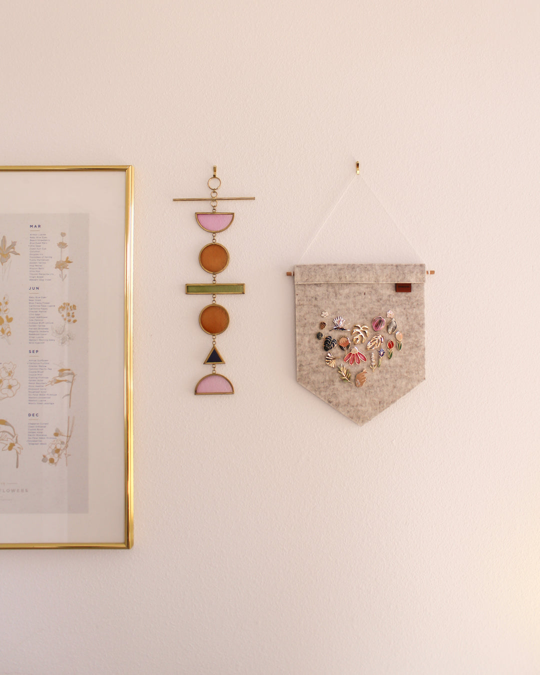 Wool Pin Display Pennant